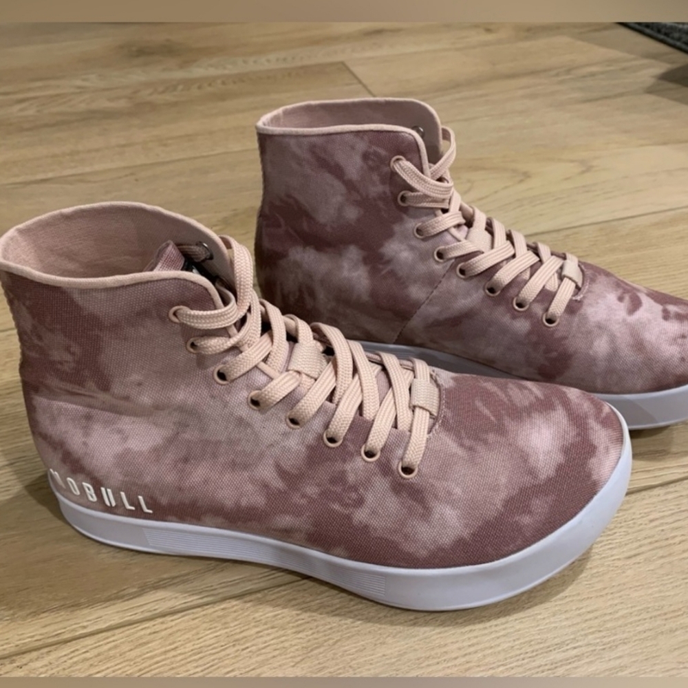 NIB NOBULL CANVAS TRAINERS HIGH